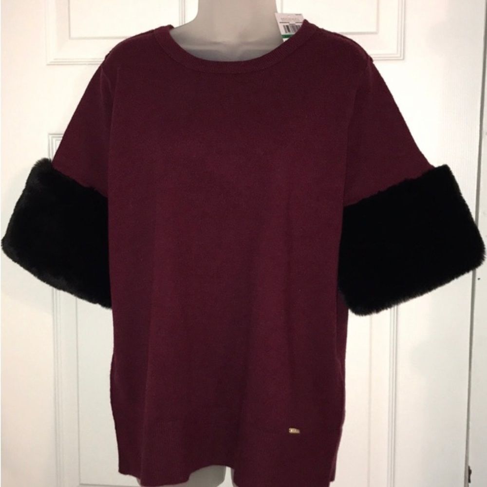 New Michael Kors faux fur sleeve sweater M